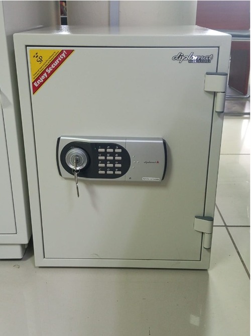 diplomat fireproof safe